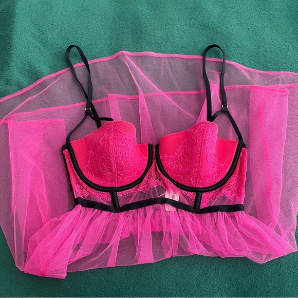 Victoria’s Secret Black Cage Babydoll - Picture 12 of 13